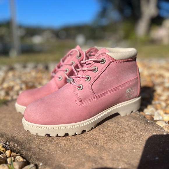 Timberland Chukka Boots Women 6.5 Pink - Picture 2 of 4